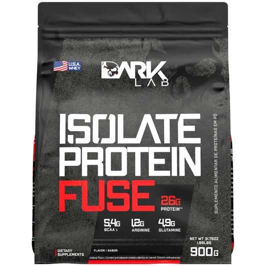 Embalagem de 900g do Isolate Protein Fuse, o blend proteico da marca Dark Lab