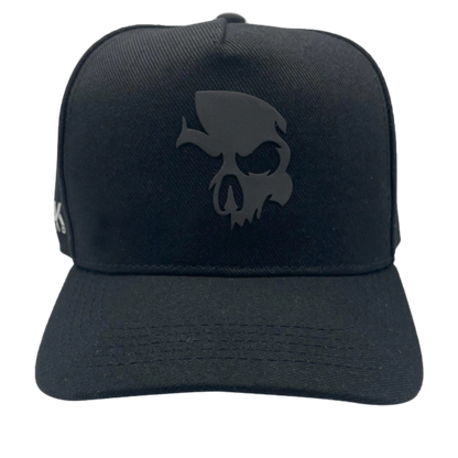 Boné Snapback da marca Dark Lab de frente mostrando a caveira símbolo da marca