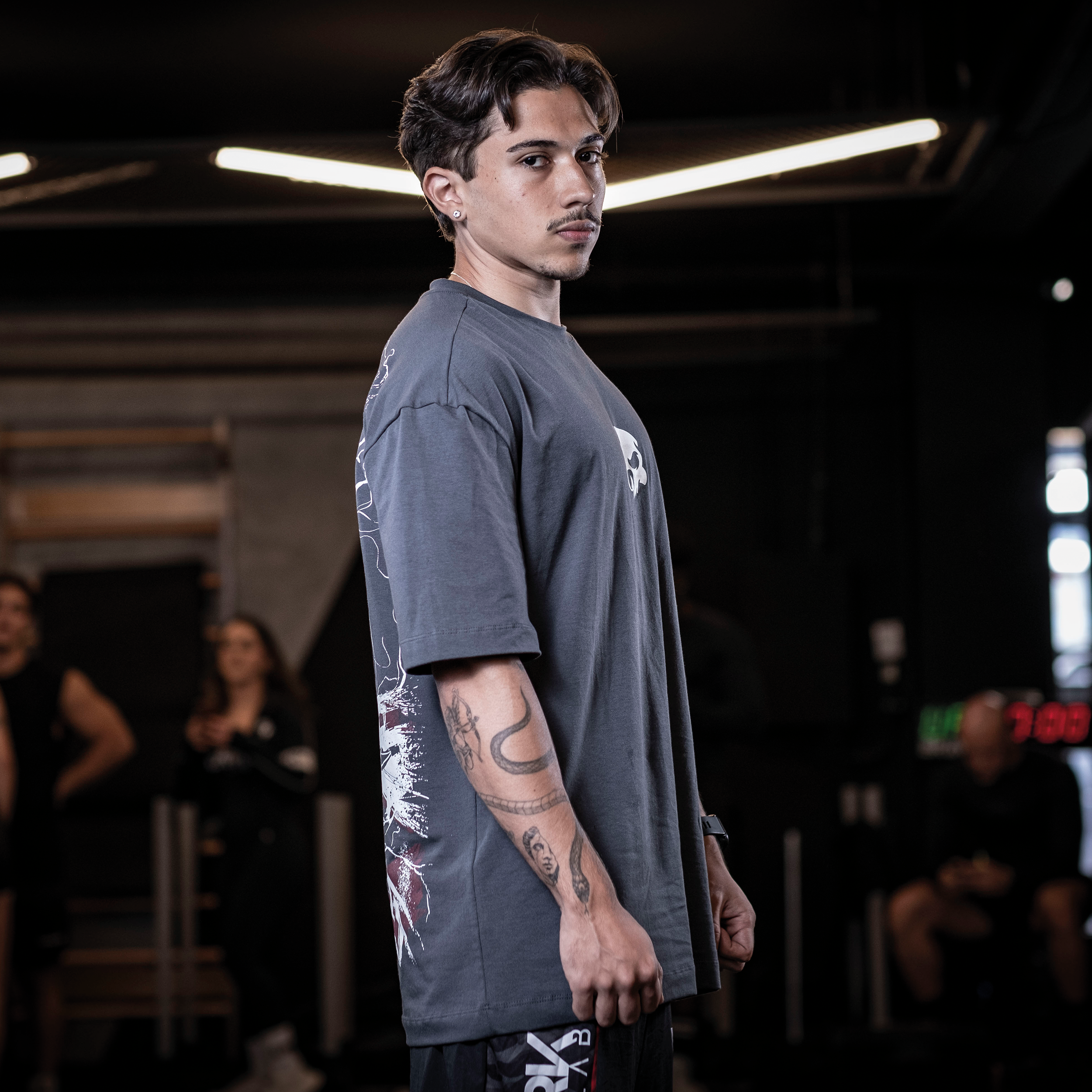 Camiseta Oversized Venom Cinza - Dark Lab