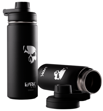 Duas garrafas térmicas de 500ml da Dark Lab com a logo da marca estampada nelas.